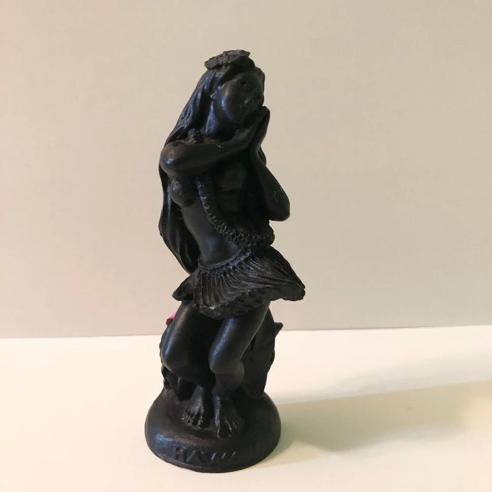 Vintage HIP Hawaiin Hula Dancer Figure Hawaii Tiki Resin Figurine